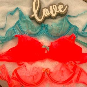 VICTORIAS SECRET VERY SEXY UNLINED DEMI BRA X3 SET FROM 2016 COLLECTION💕